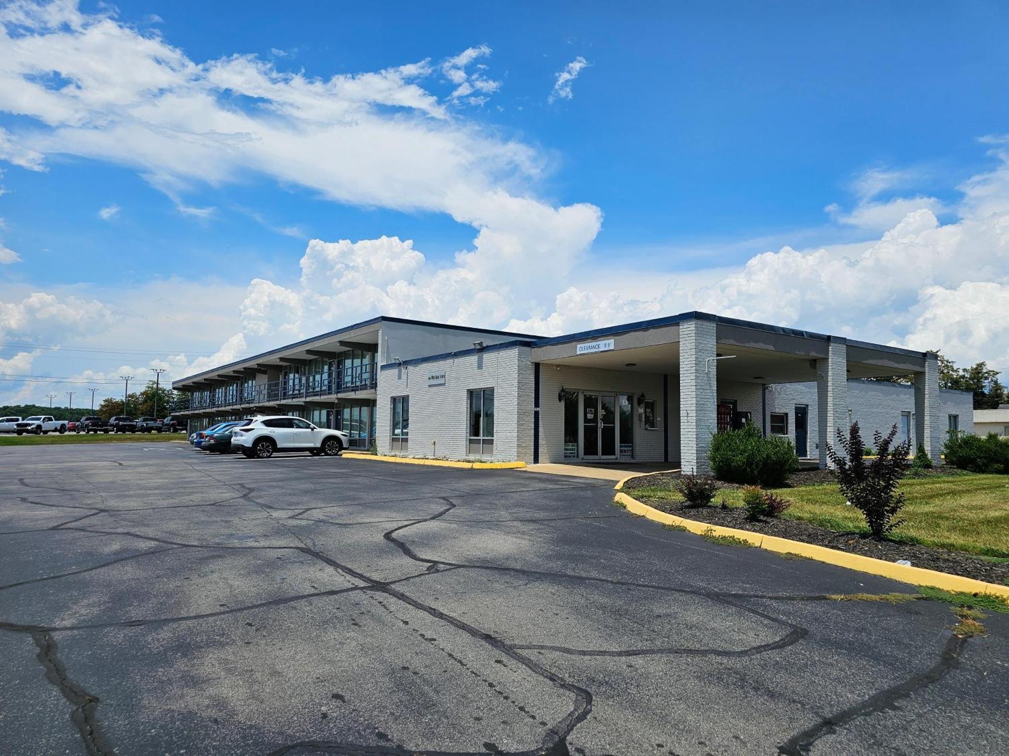 Relax Inn By Oyo Greeneville Near Hwy Us-321 Exteriör bild